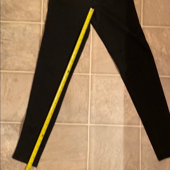 2 for $20! High Waisted American Eagle Jeggings - Picture 6 of 13